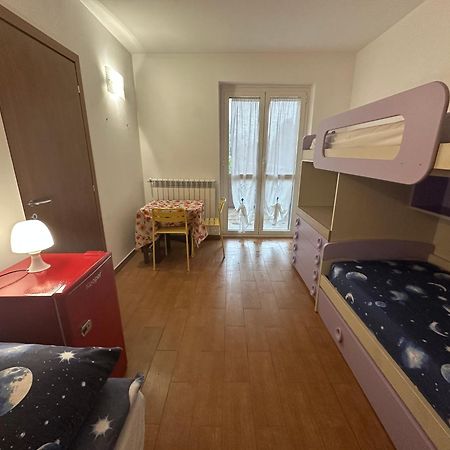 La Quercia Fiorita Hotel Trivolzio Екстериор снимка